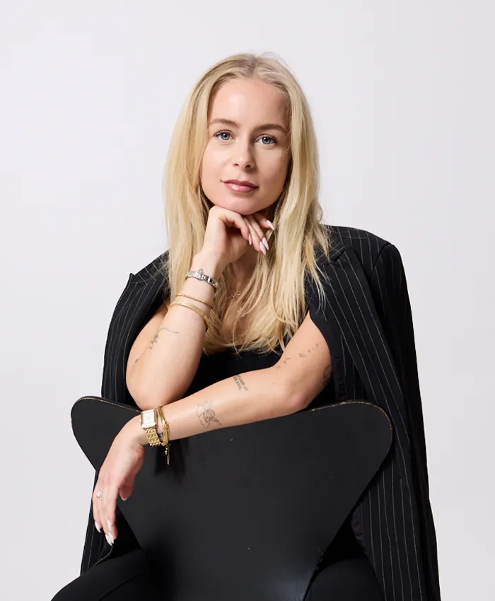 Portrait von Lena Dinkelacker